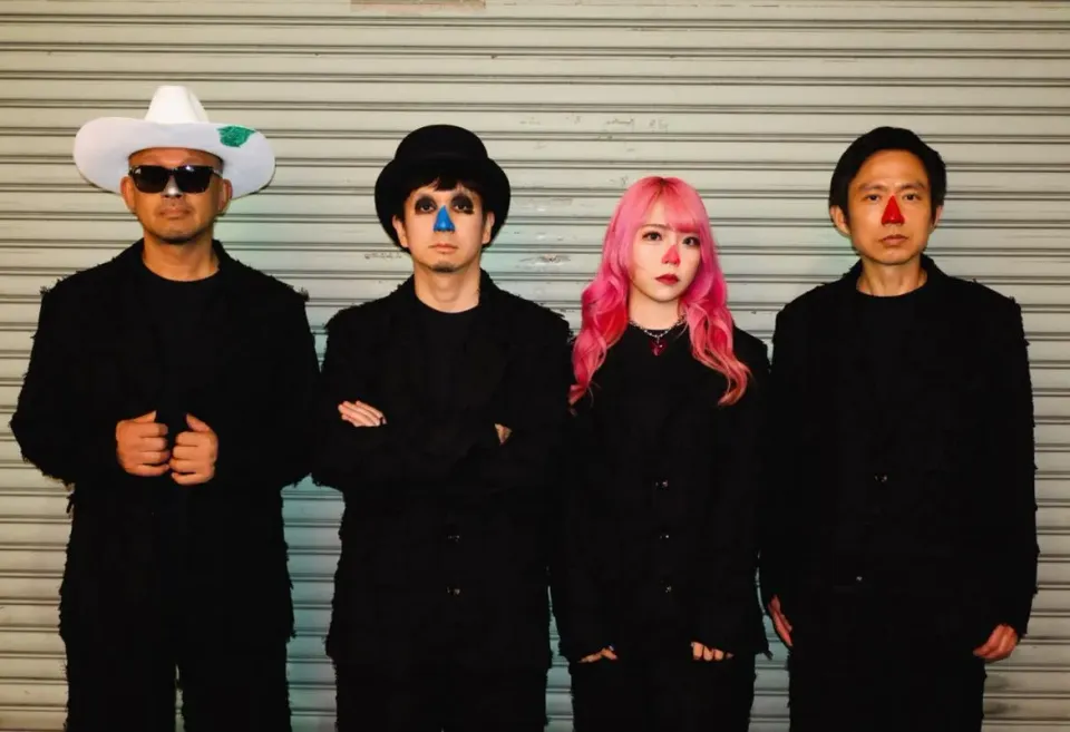 H ZETTRIO
with Yucco Miller